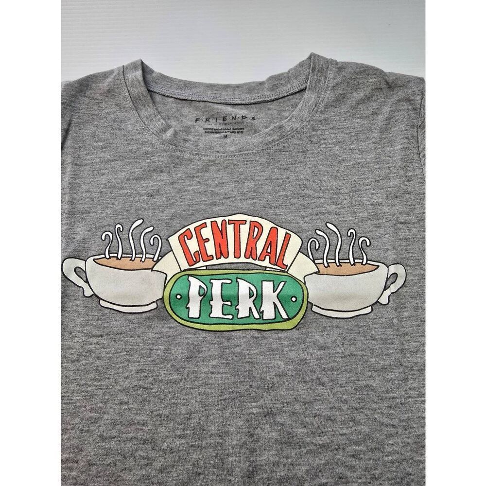 The Central Perk t-shirt Sz M